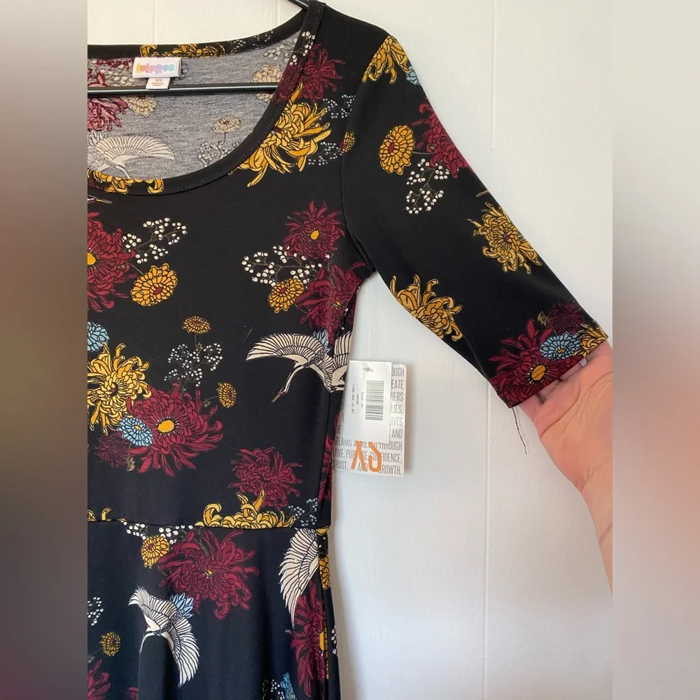 Lularoe Nicole Dress - Picture 4 of 9